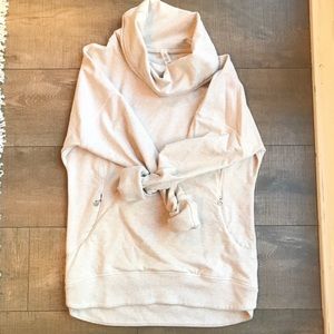 Lululemon Sweatshirt
